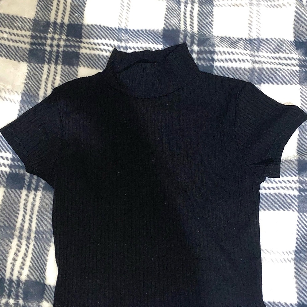 Forever 21 Black Ribbed Crop Top